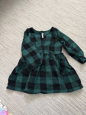 Cat & Jack Green and Black Buffalo Plaid Long-Sleeve Dress